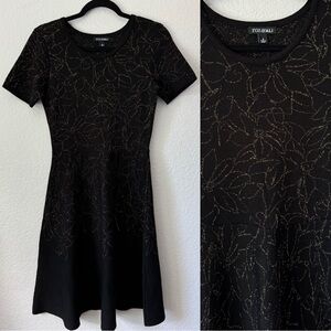 Roz & Ali Dress Women's Small Black Gold Floral‎ A-Line Midi Short Sleeve Rayon